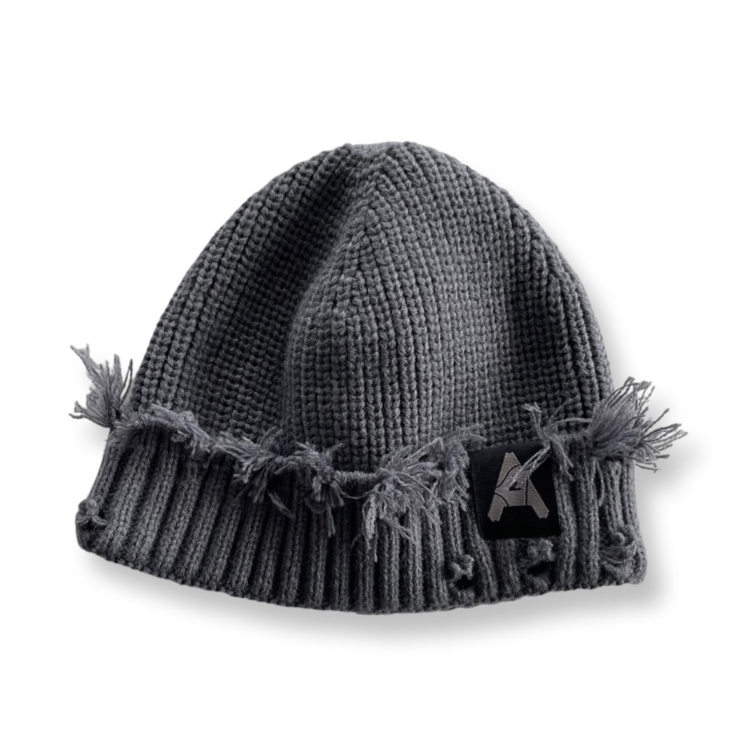 Distressed Beanie Gray