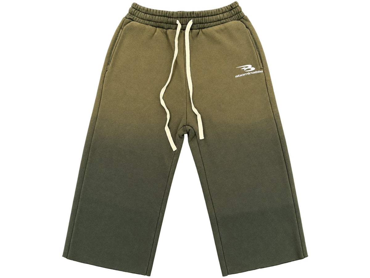 LUV ABOMINABLE Bom B Logo SweatShort OLIVE