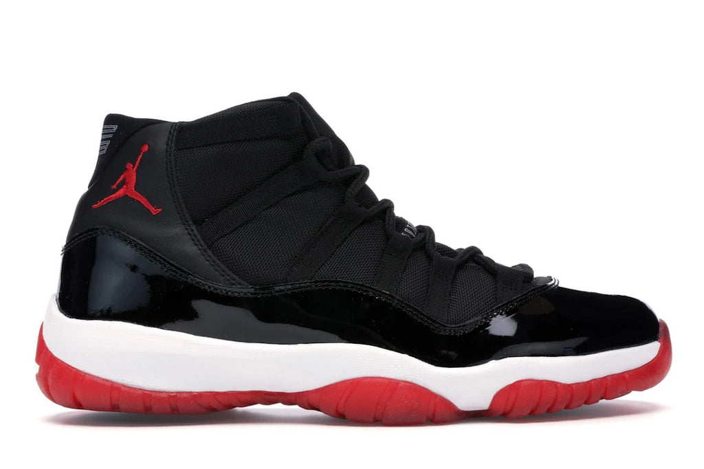 Jordan 11 Retro Playoffs (2001)