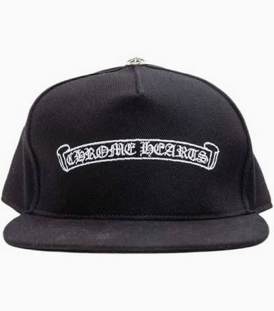 EMBROIDERED SCROLL LOGO BASEBALL HAT